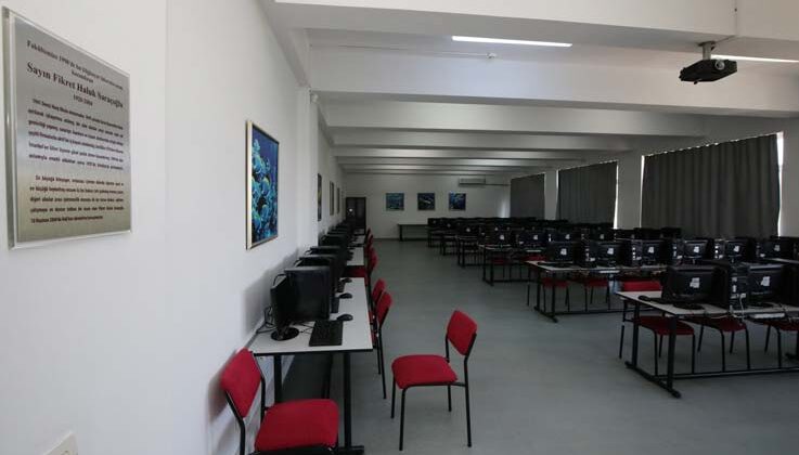 Akdeniz Üniversitesi’nde nesilden nesile eğitim desteği