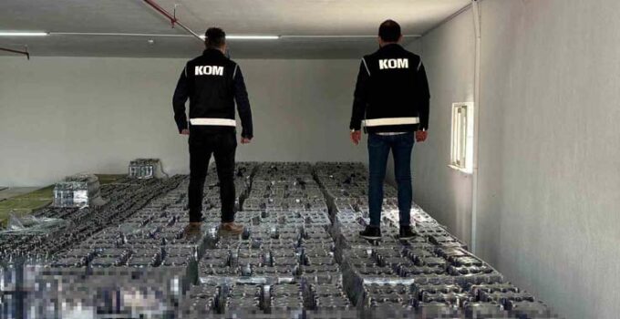 Cumhuriyet tarihinin en büyük alkol kaçakçılığı operasyonunun görüntüleri ortaya çıktı