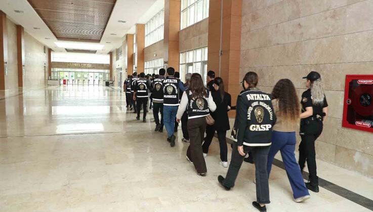Antalya’da “çarşaf” operasyonu: 42 milyon TL’lik mal varlığına el konuldu