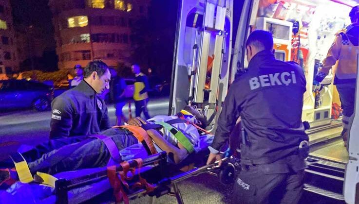 Köprüden beton zemine düştü, vinçle kurtarıldı