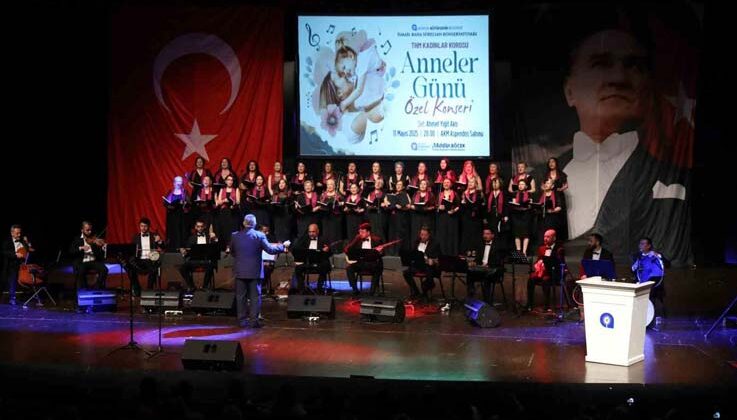 Büyükşehir’den annelere özel konser