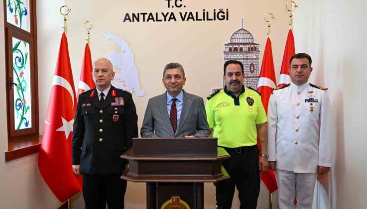 Antalya’da nisanda 154 kaçakçılık, 755 narkotik operasyonu yapıldı