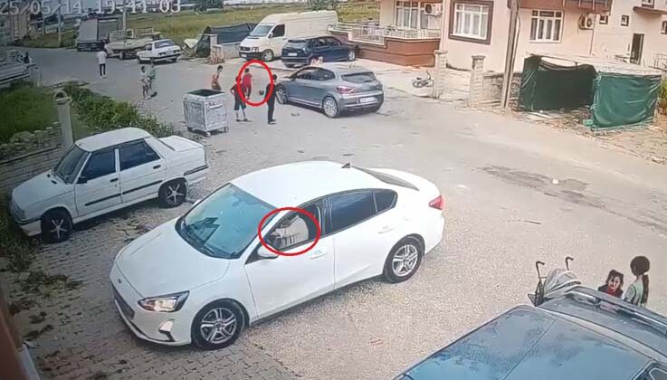 Serik’te otomobilin çarptığı 7 yaşındaki çocuk ağır yaralandı