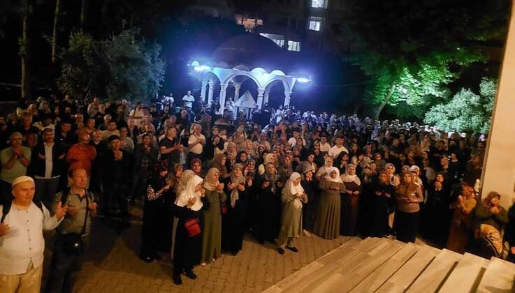 Alanya’da hacı adayları kutsal topraklara dualar ile uğurlandı