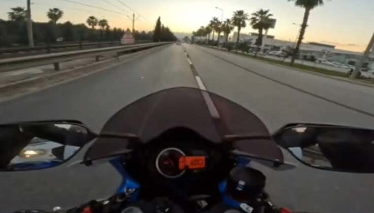 Motosikletiyle 280 km hız yapıp sosyal medyada paylaştı