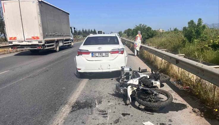 Otomobille çarpışan motosikletin sürücüsü hayatını kaybetti