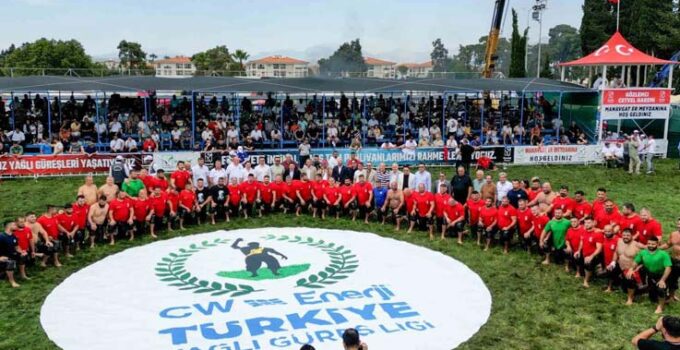 Manavgat’ta yağlı güreş coşkusu yaşanıyor