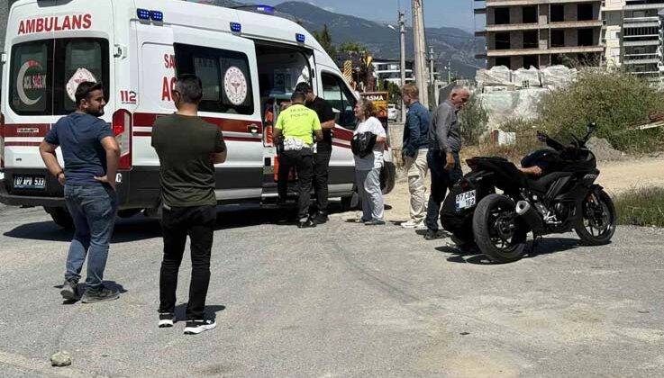 Motosiklet sürücüsü kazada hastanelik oldu