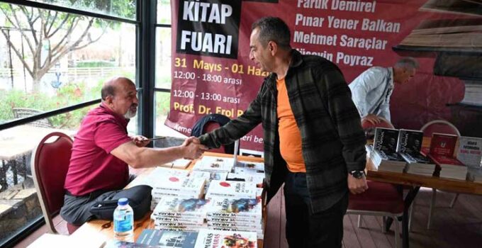Kemer Kitap Fuarı başladı
