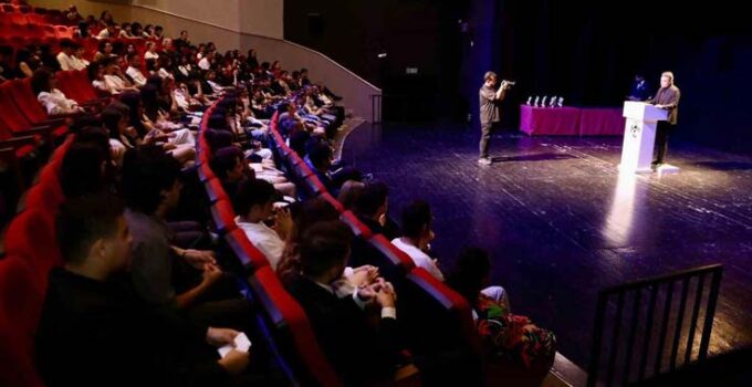 Alanya liseler arası tiyatro festivali sona erdi