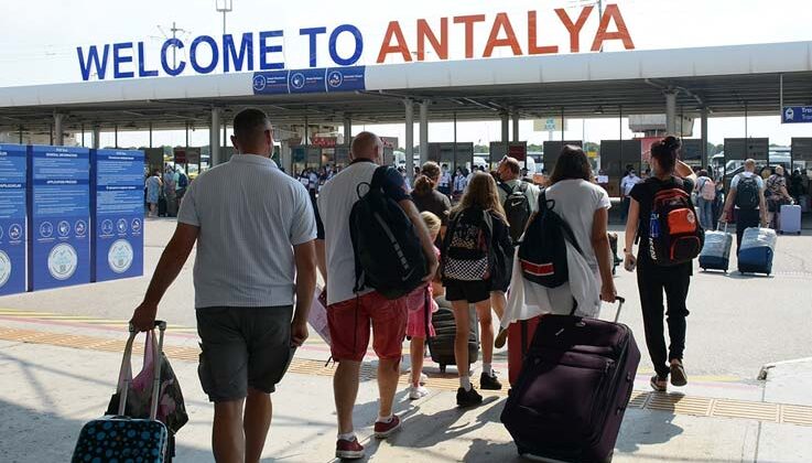 Bayram tatili 4,5 güne düştü, tatil planlarını bütçeler şekillendirecek