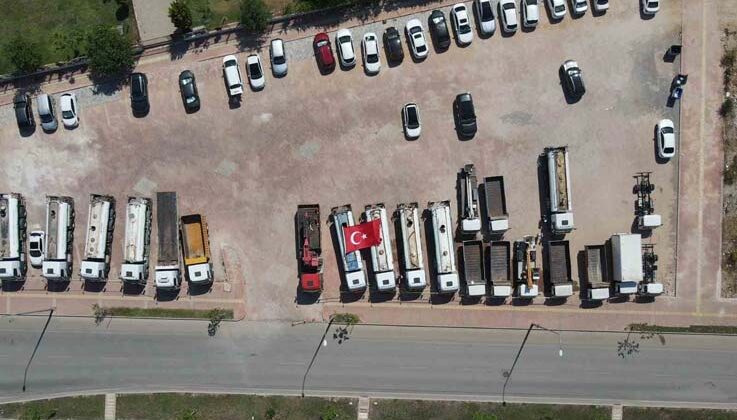 Antalya’da sahte belgelerle tescil edilen 22 araç muhafaza altına alındı