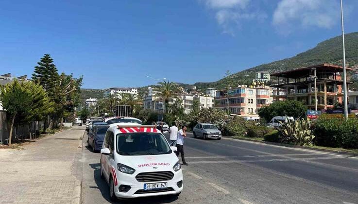 Gazipaşa’da korsan taşımacılık yapan 5 araç trafikten men edildi