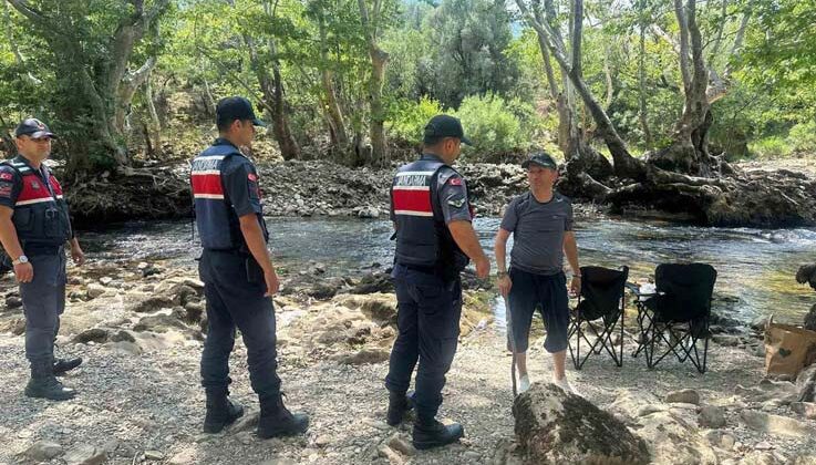 Akdeniz’de yangın alarmı, Akseki’de jandarma devriyeleri sıklaştırdı