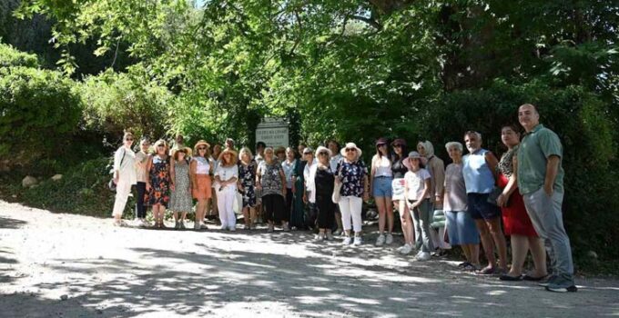 Kemer’de “mor turizm” başladı