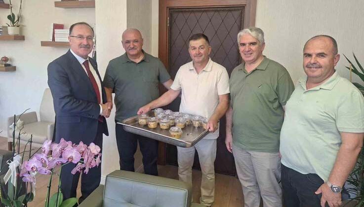 Antalya’da eğitimciler aşure geleneğinde buluştu