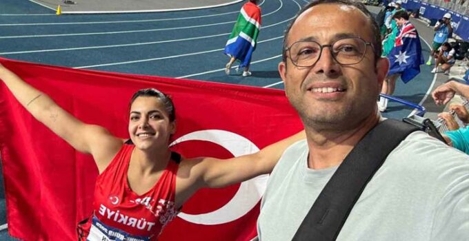 ALKÜ’nün altın kızı Esra Türkmen dünya zirvesinde