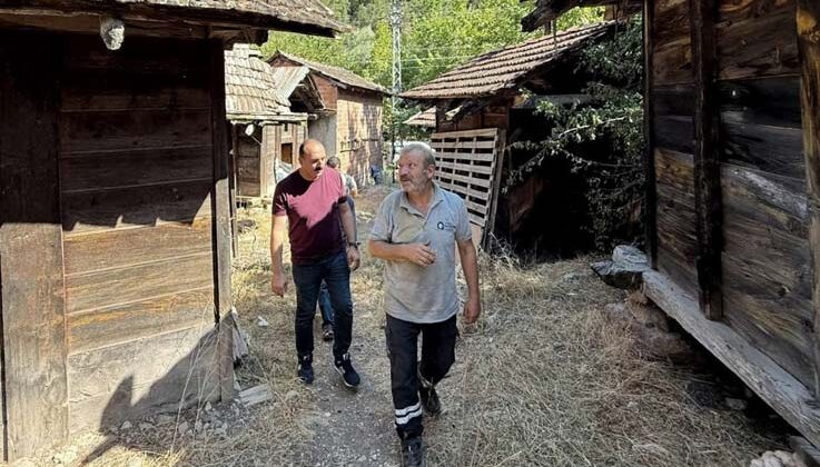 Başkan Kotan tarihi ambarları inceledi