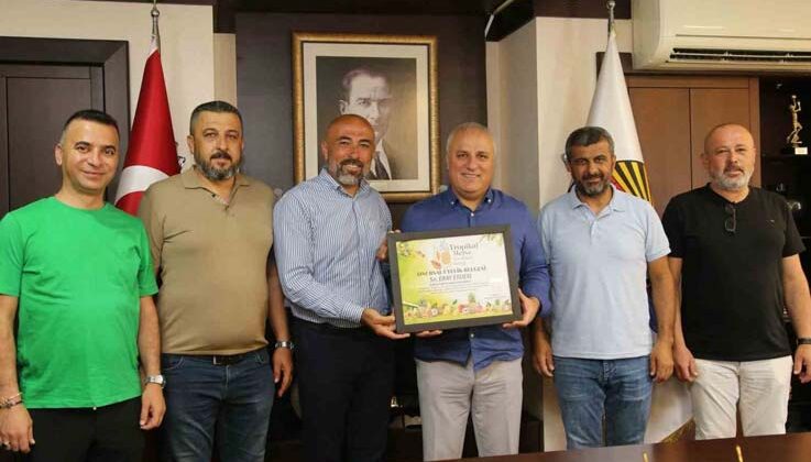 ALTSO Başkanı onursal üye oldu