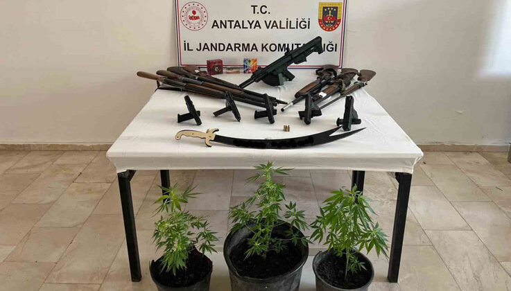 Antalya’da silah kaçakçılarına operasyon: 5 gözaltı