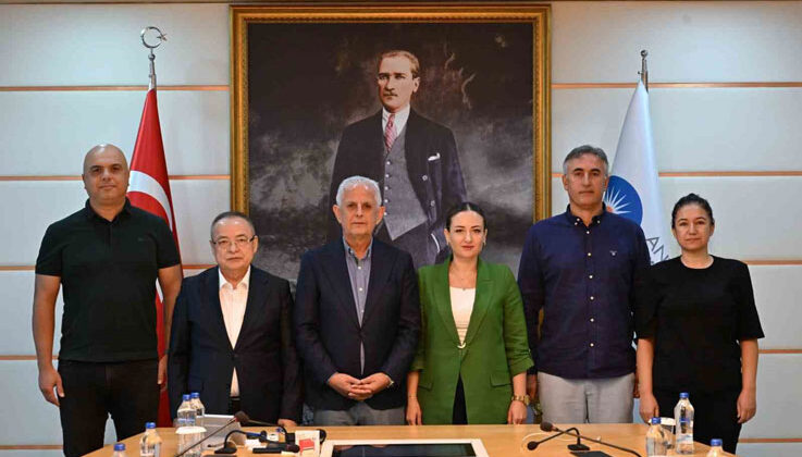 Antalya Büyükşehir Belediyesi’nden denizlerin korunması için protokol